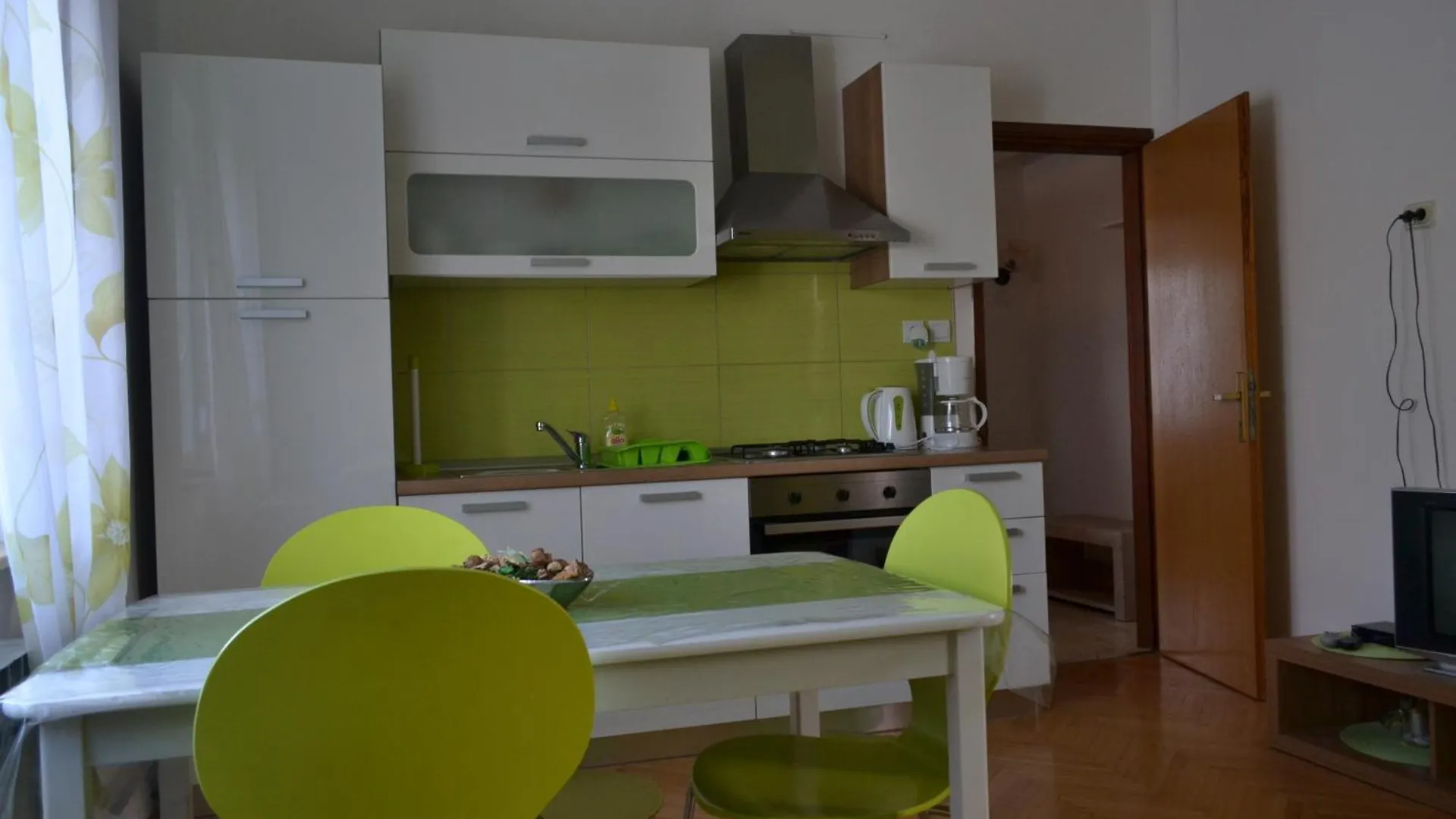 Apartments Peloza 0*, Porec Croatia