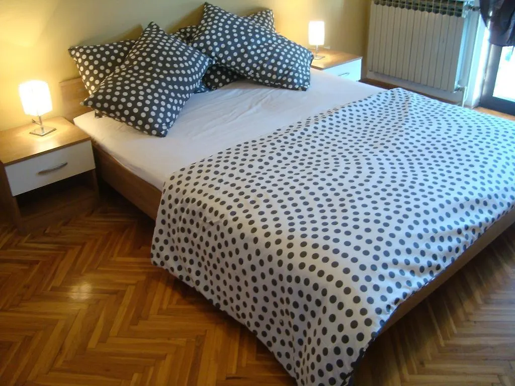 Apartments Peloza